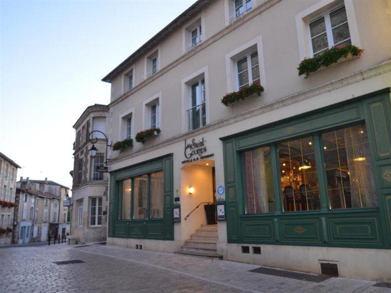 Logis Hôtel Le Saint Georges Vivonne Exterior foto